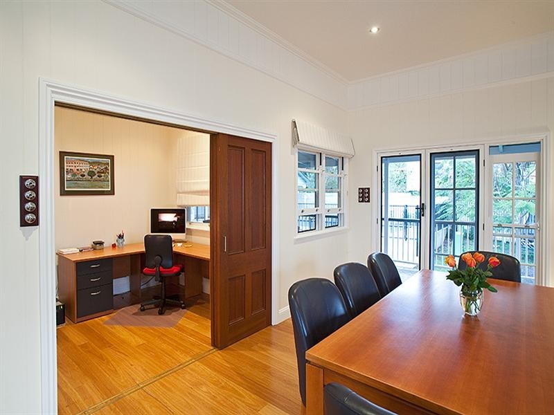 5 Dublin Street, Yeronga QLD 4104