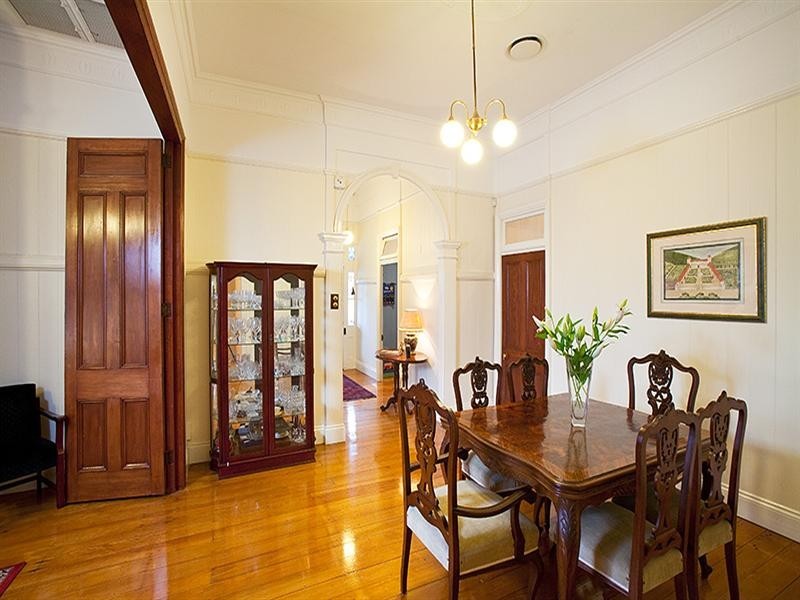 5 Dublin Street, Yeronga QLD 4104