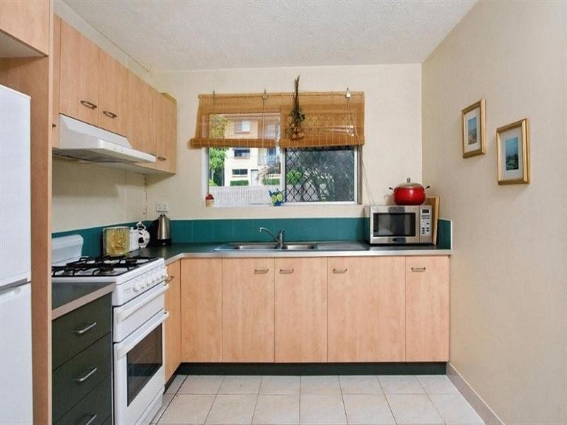 1/32 Gordon Street, Milton QLD 4064