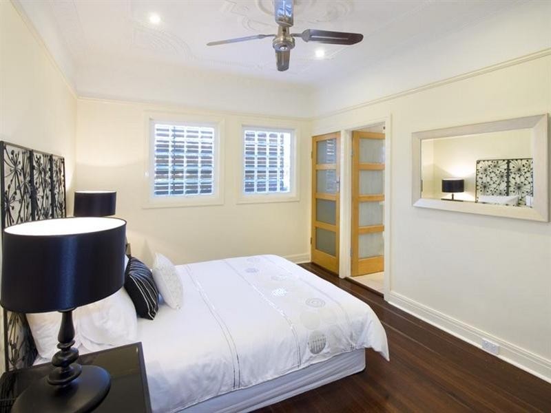 25A Heussler Terrace, Milton QLD 4064