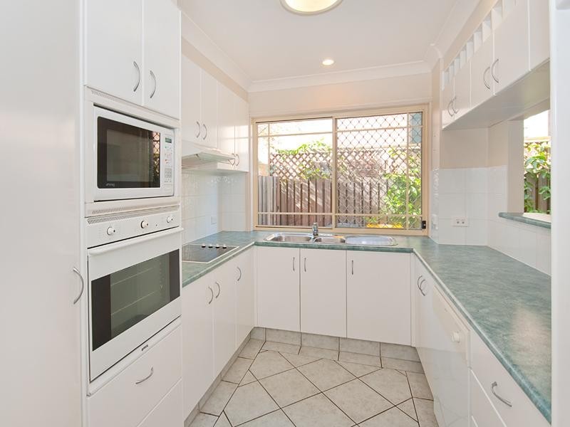 40/28 Carwoola Street, Bardon QLD 4065