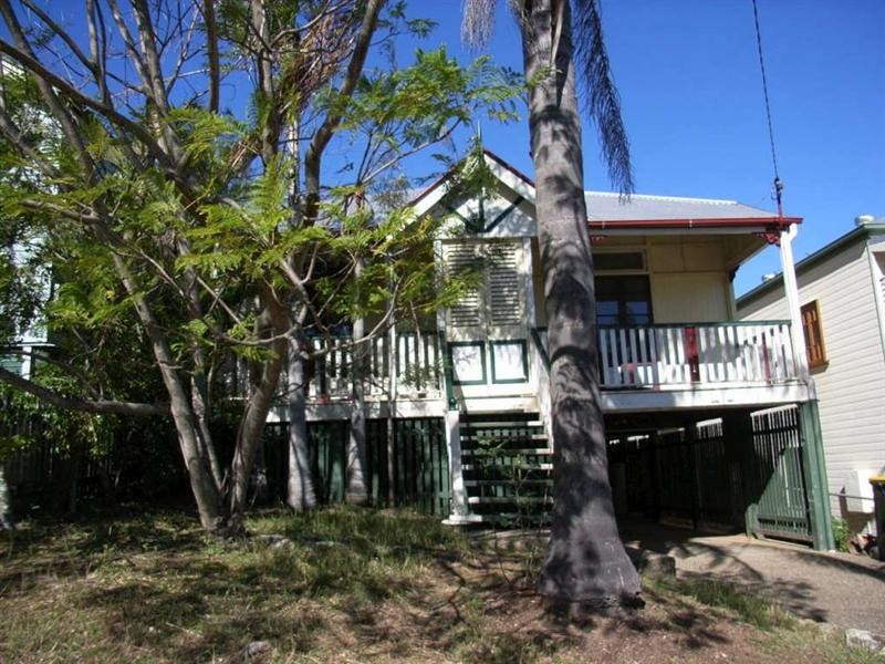 34 Coronation Street, Bardon QLD 4065
