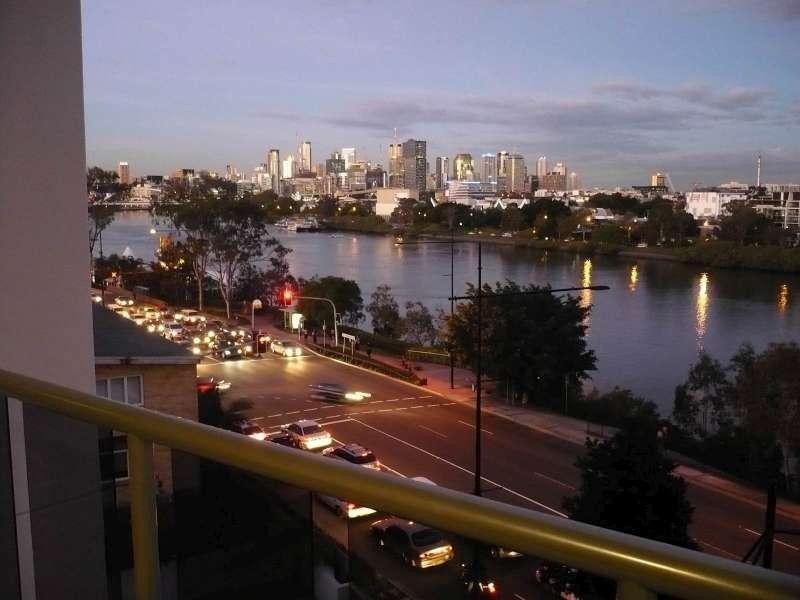 20/8 Dunmore Terrace, Auchenflower QLD 4066