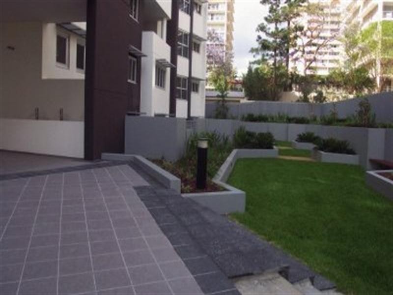 20/8 Dunmore Terrace, Auchenflower QLD 4066