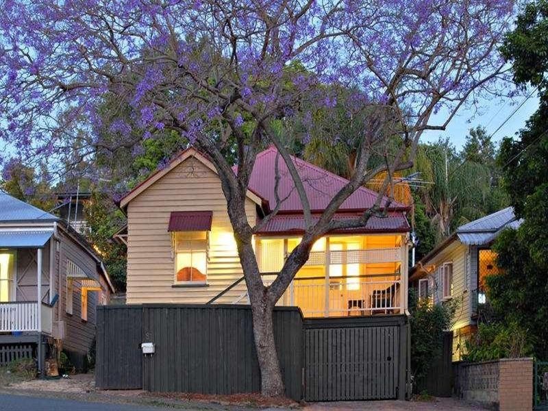 83 Cochrane Street, Red Hill QLD 4059