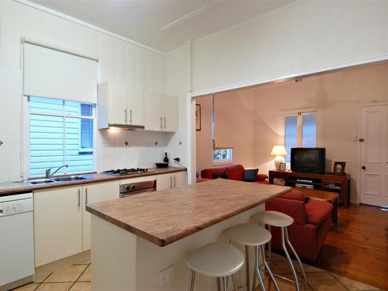 83 Cochrane Street, Red Hill QLD 4059