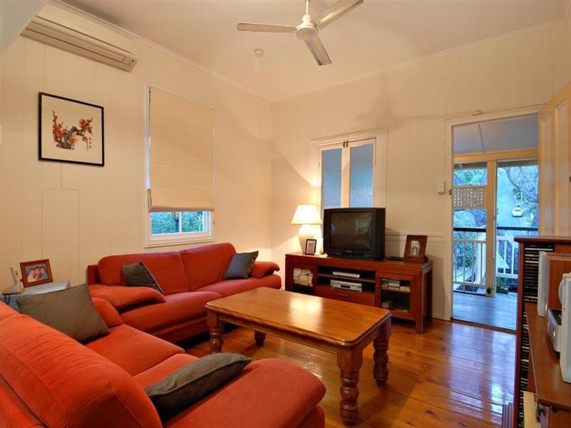 83 Cochrane Street, Red Hill QLD 4059