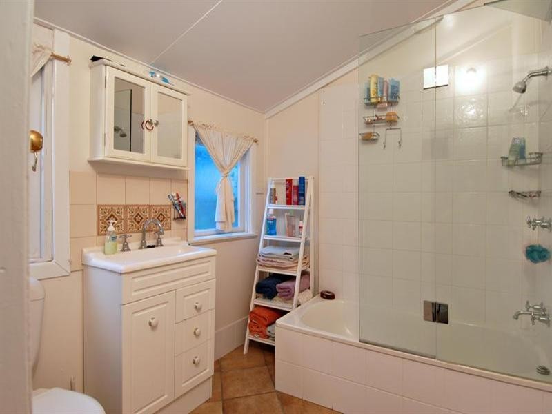 83 Cochrane Street, Red Hill QLD 4059