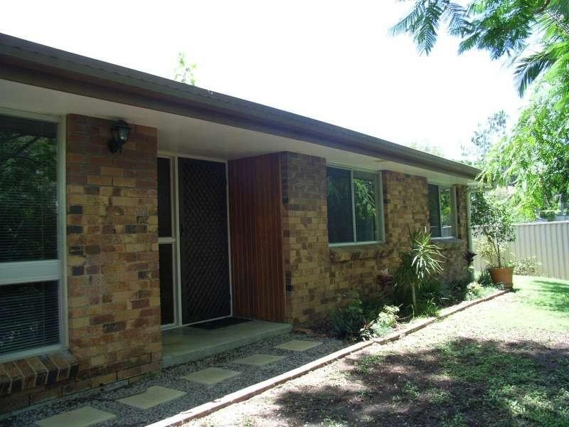 1 GILLOWAY Court, The Gap QLD 4061