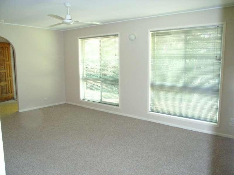 1 GILLOWAY Court, The Gap QLD 4061