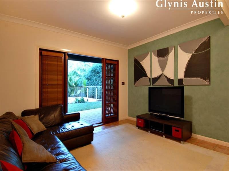 16 Fred Street, Red Hill QLD 4059