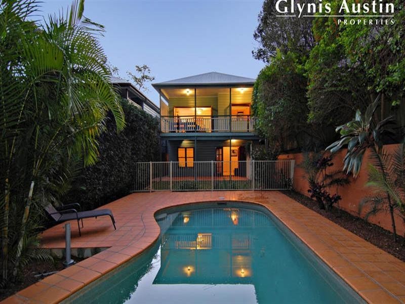 16 Fred Street, Red Hill QLD 4059