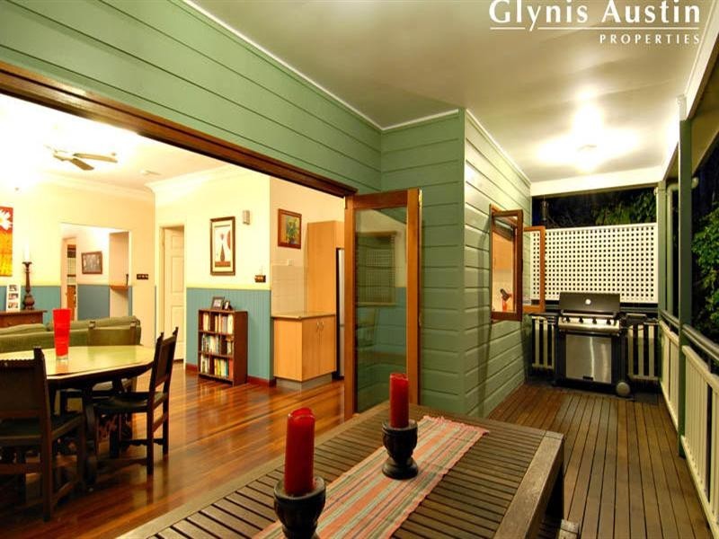 16 Fred Street, Red Hill QLD 4059