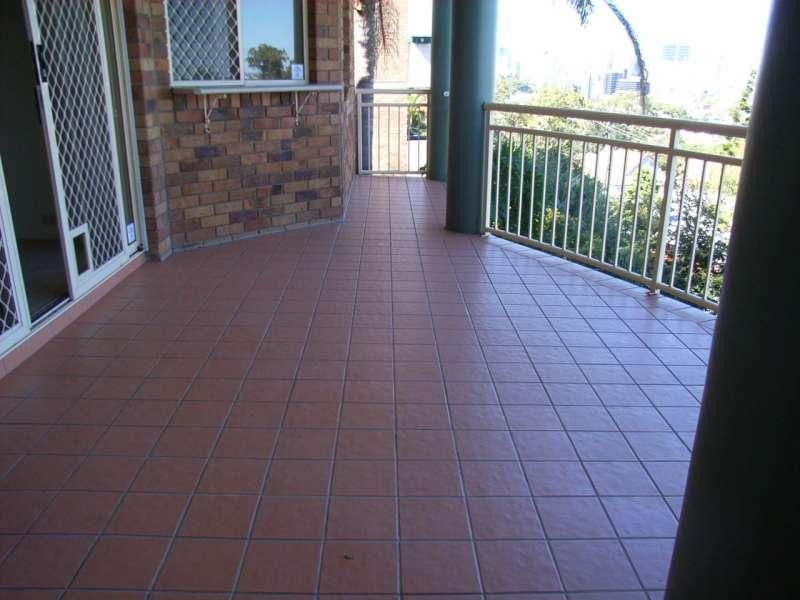 6/110 Musgrave Road, Red Hill QLD 4059