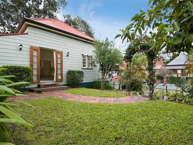 216 Water Street, Spring Hill QLD 4000