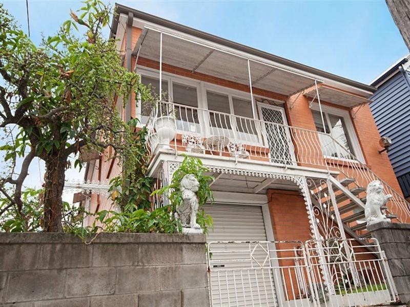 53 Cricket Street, Brisbane QLD 4000