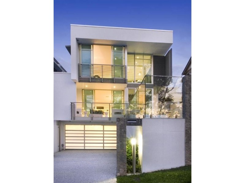 37 Derby Street, Highgate Hill QLD 4101