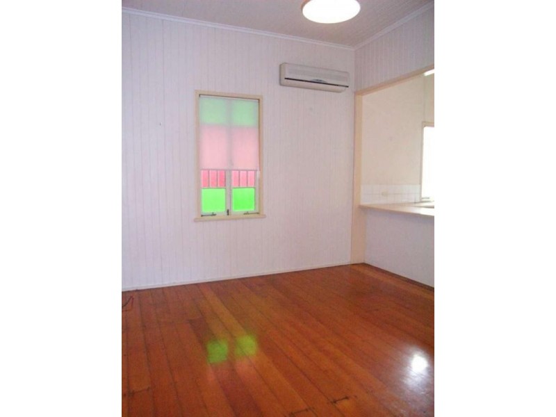 72 Cricket Street, Brisbane QLD 4000