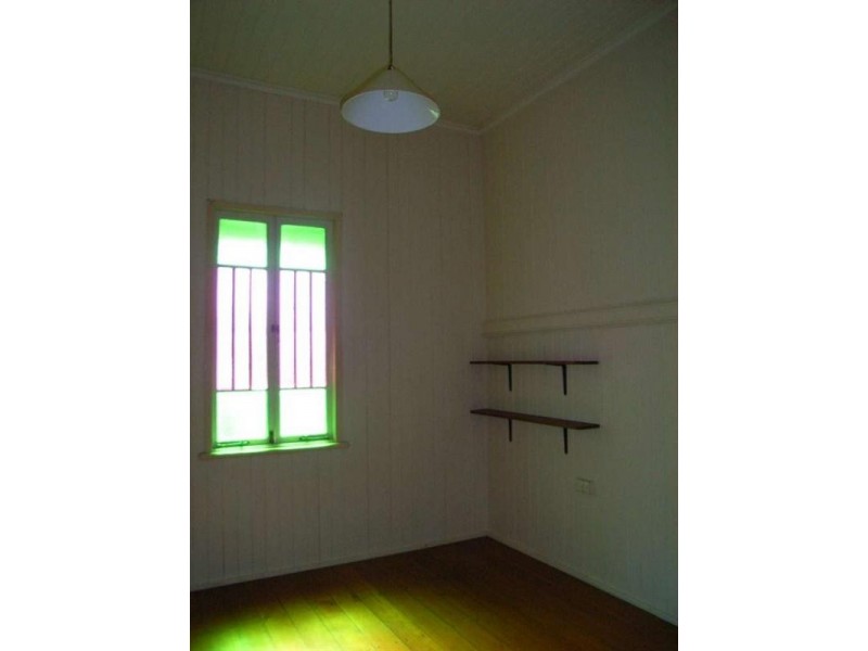 72 Cricket Street, Brisbane QLD 4000