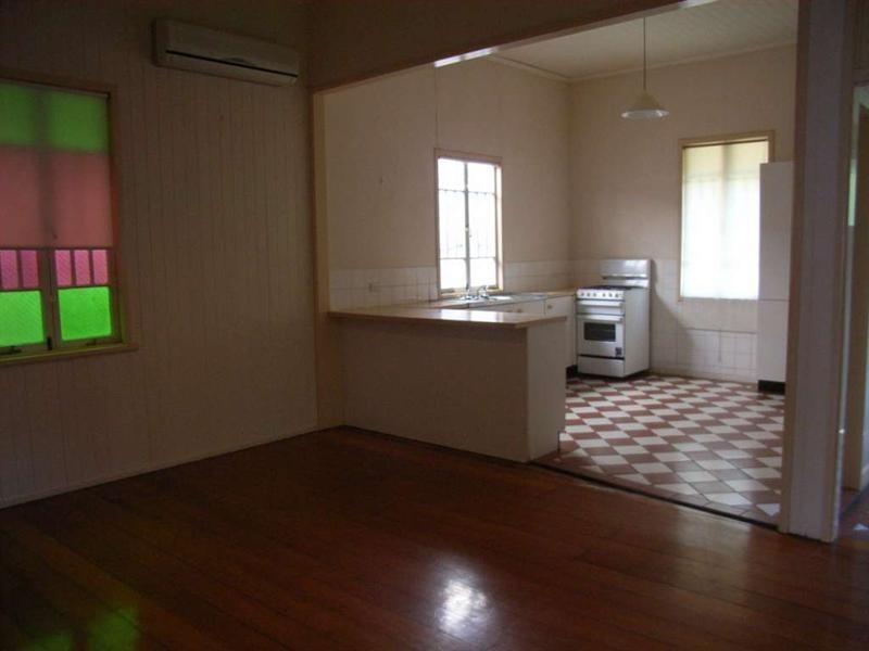 72 Cricket Street, Brisbane QLD 4000