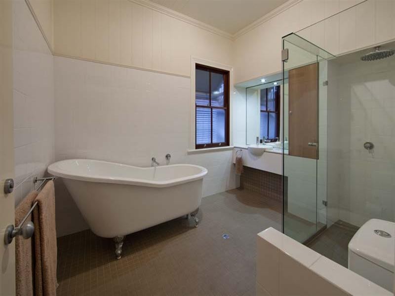 220 Baroona Road, Paddington QLD 4064