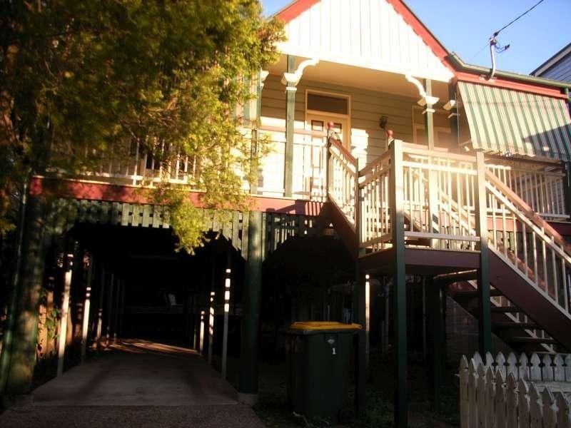 22 Kent Street, Red Hill QLD 4059