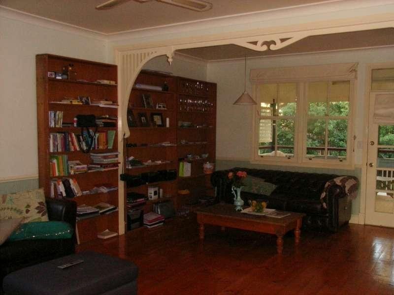 22 Kent Street, Red Hill QLD 4059