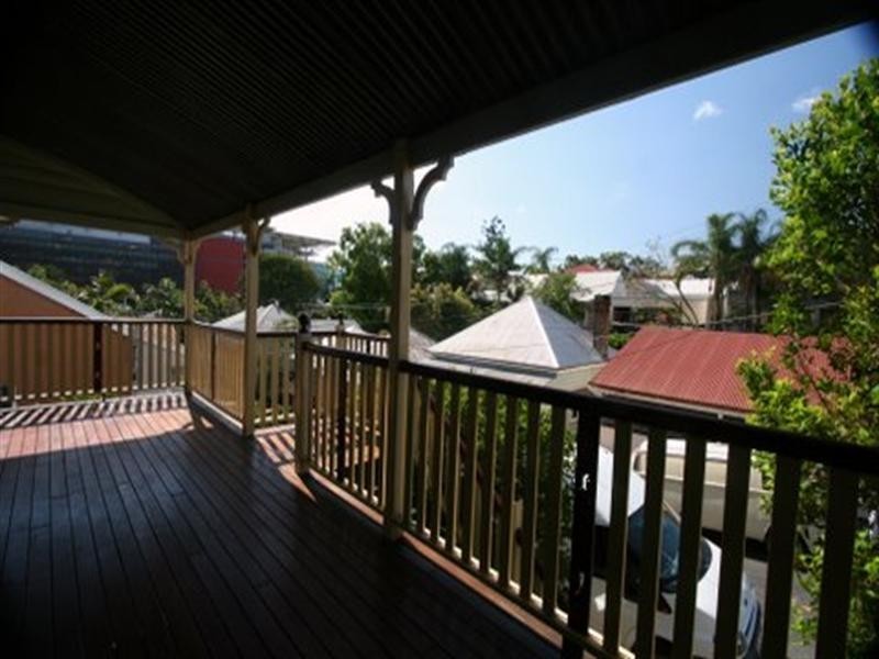 28 Sheriff Street, Brisbane QLD 4000