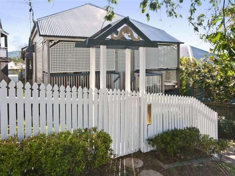 24 Murray Street, Red Hill QLD 4059