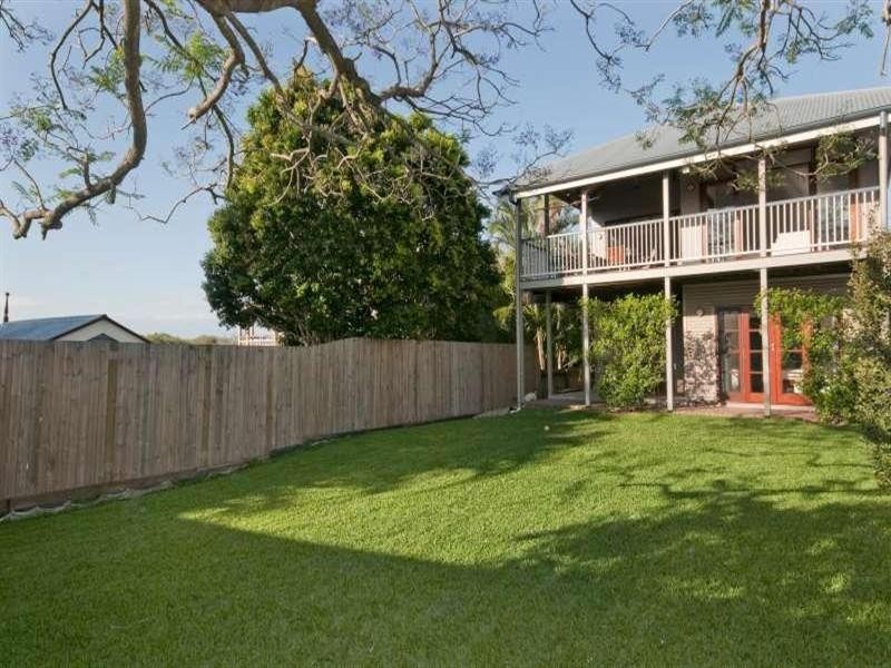 24 Murray Street, Red Hill QLD 4059