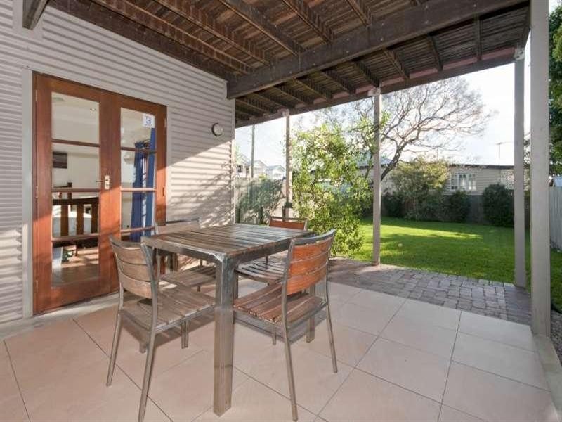 24 Murray Street, Red Hill QLD 4059