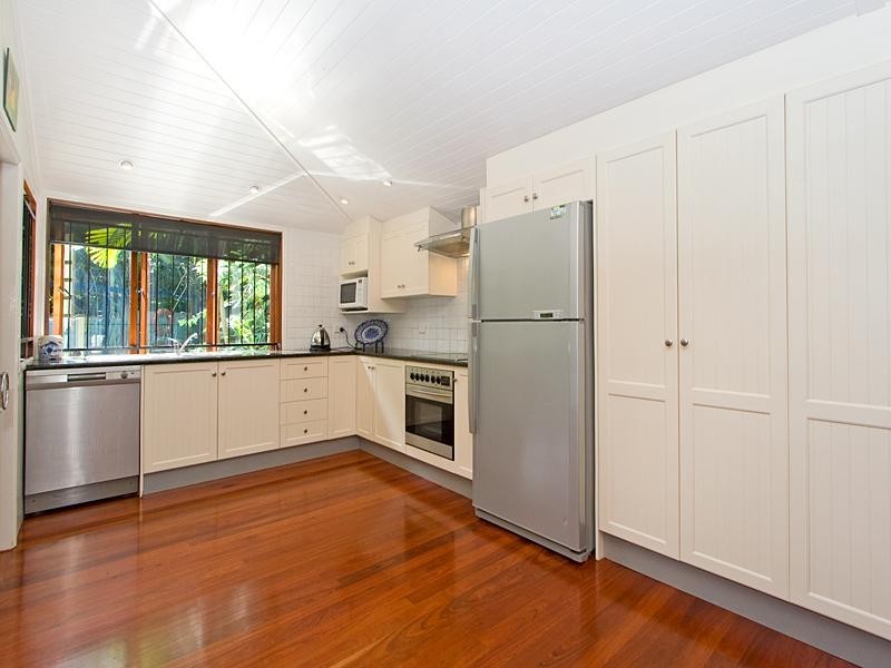 27 Sweetman Street, Paddington QLD 4064