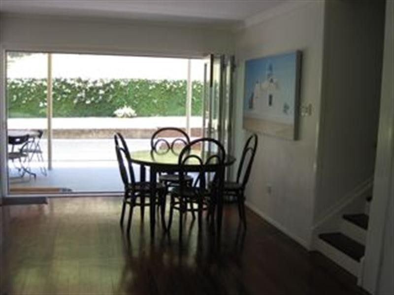 28 Eastment Street, Bardon QLD 4065