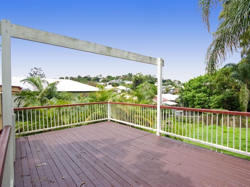 17 Hayward Street, Paddington QLD 4064