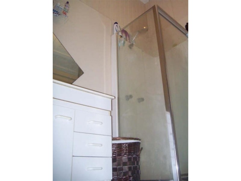 2/72 Grosvenor Street, Morningside QLD 4170