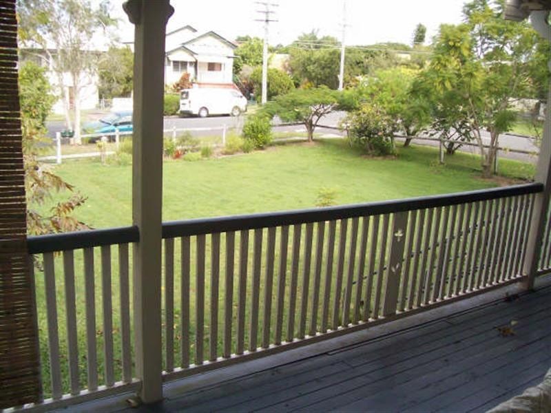 2/72 Grosvenor Street, Morningside QLD 4170