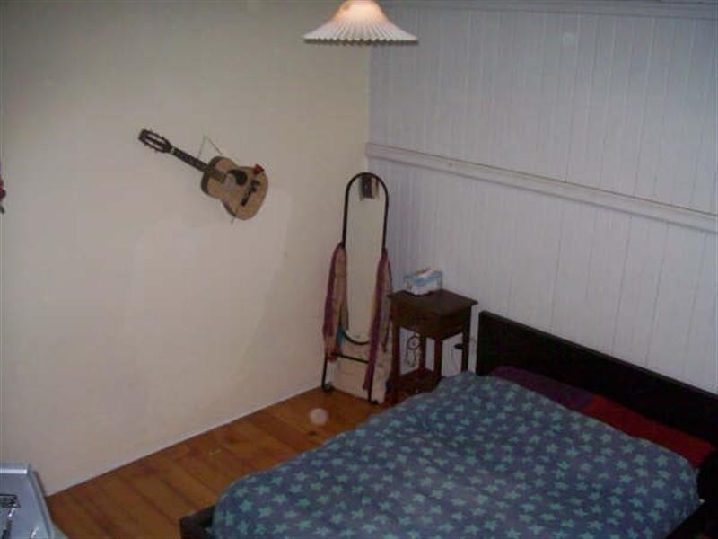 2/72 Grosvenor Street, Morningside QLD 4170