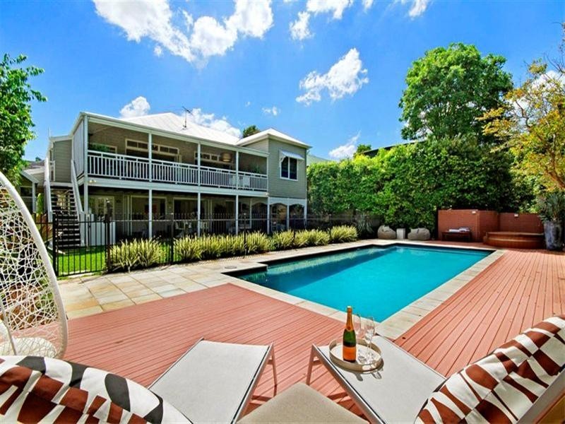 31 Bangalla Street, Auchenflower QLD 4066