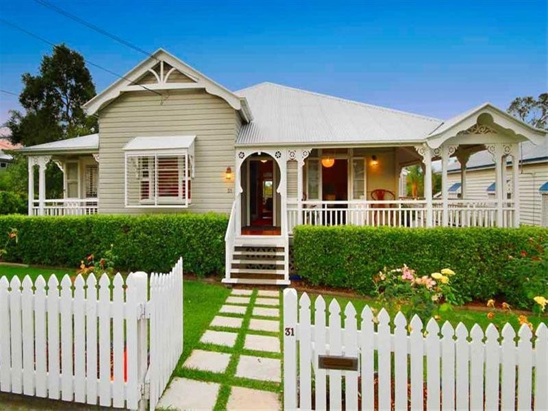 31 Bangalla Street, Auchenflower QLD 4066