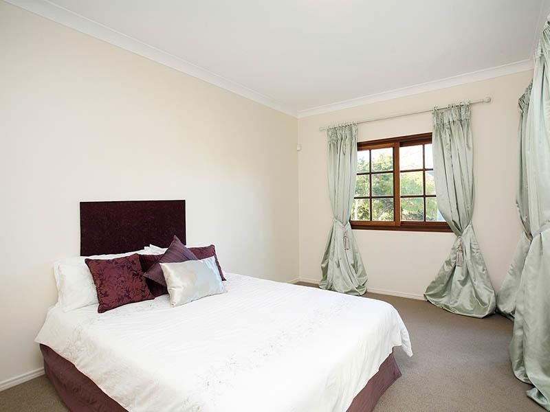 12 Fernberg Road, Paddington QLD 4064