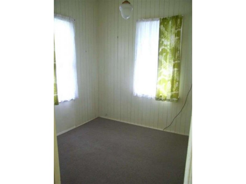 34 Abraham Street, Red Hill QLD 4059