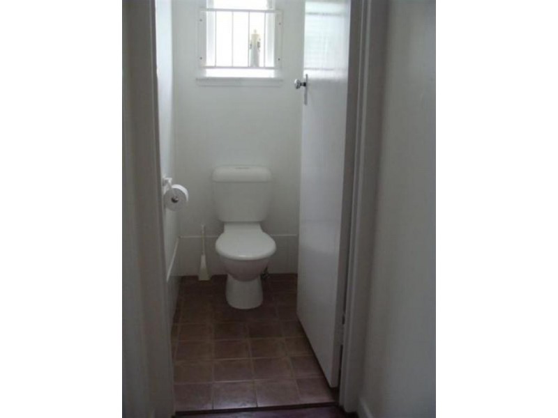 38 Cairns Street, Red Hill QLD 4059