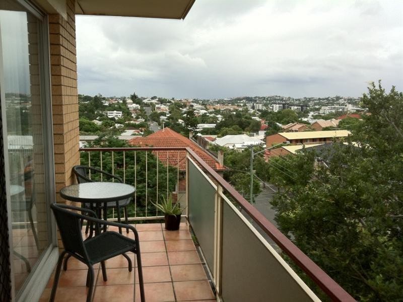 9/743 Brunswick Street, New Farm QLD 4005