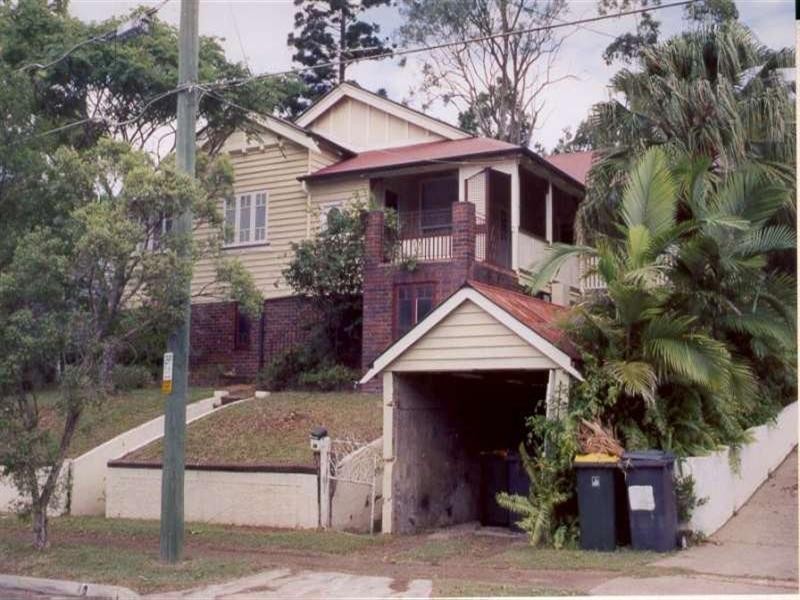 18 Fleming Road, Herston QLD 4006