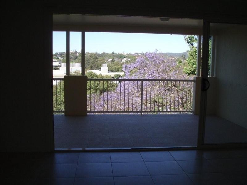 8/176 Waterworks Road, Ashgrove QLD 4060