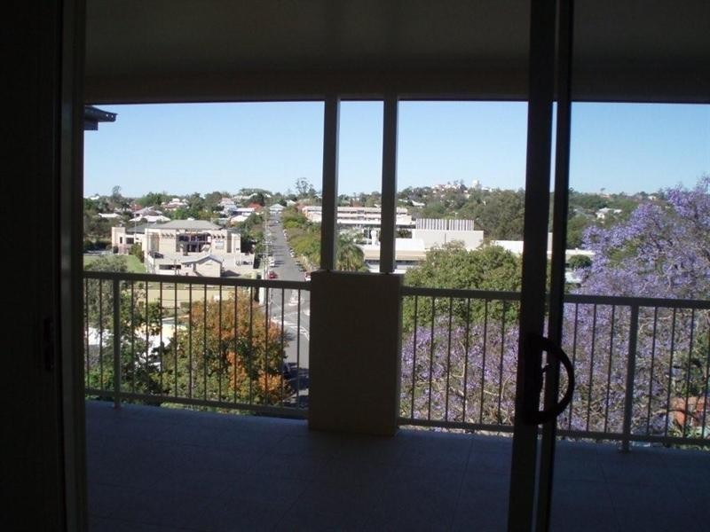 8/176 Waterworks Road, Ashgrove QLD 4060