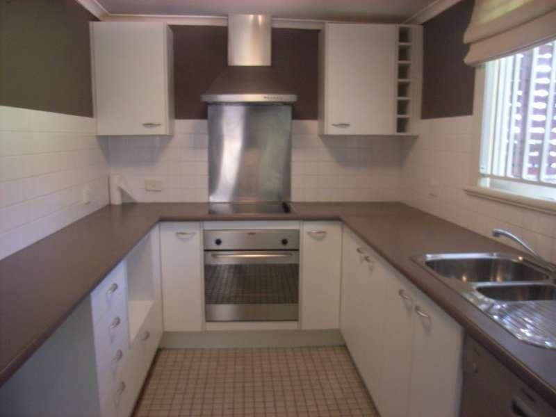 174 Arthur Terrace, Red Hill QLD 4059