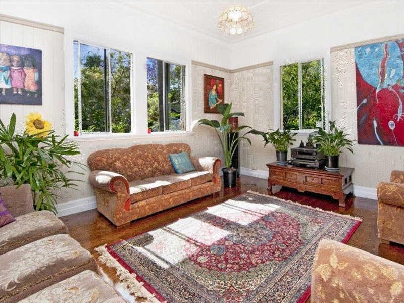 21 Brown Street, Bardon QLD 4065