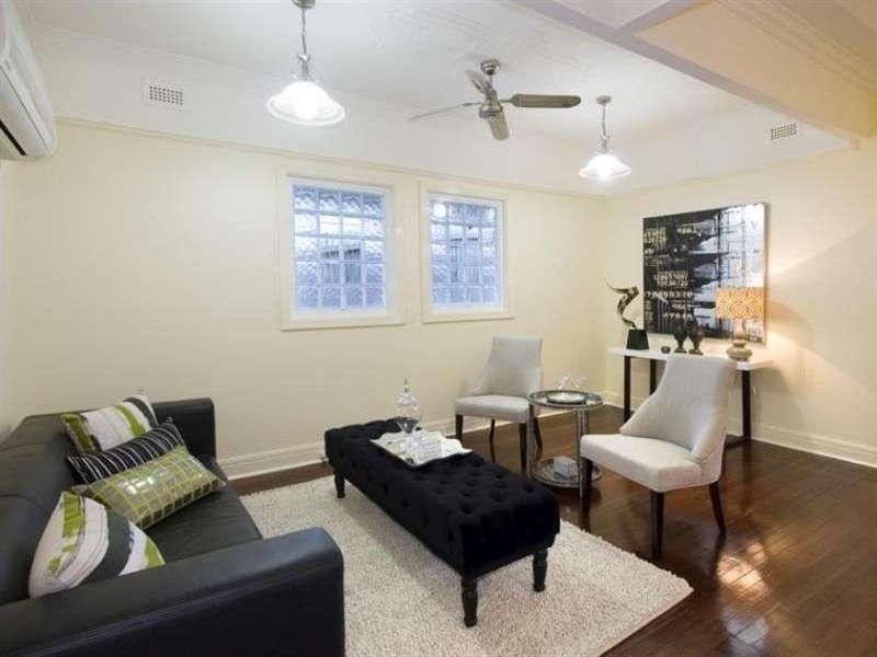 25a Heussler Terrace, Milton QLD 4064