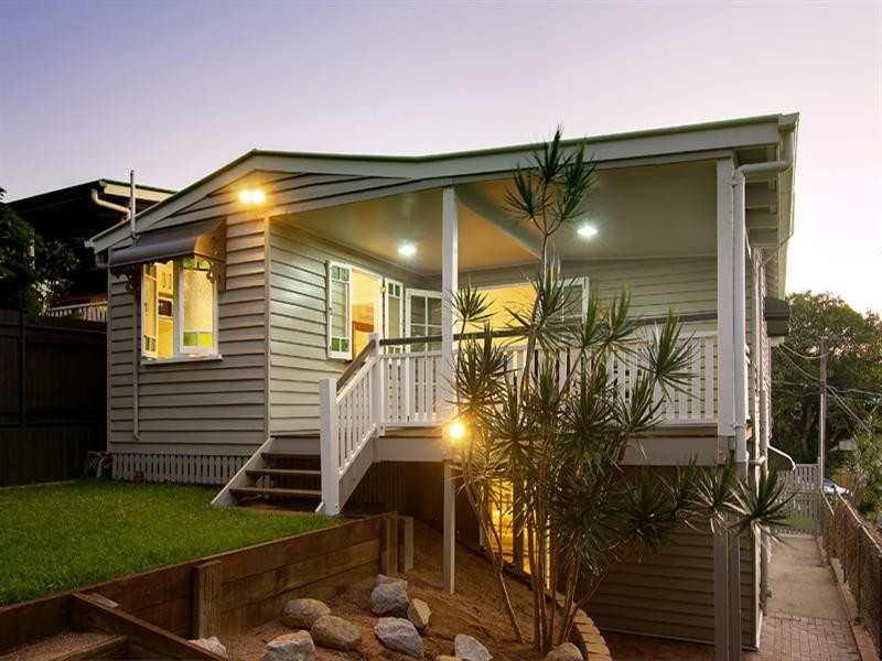 15 Dyne Street, Red Hill QLD 4059